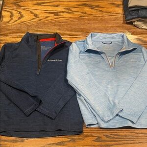2 Vineyard Vines Boys Zip-Up Sweaters in Dark Blue and Light Blue 5T